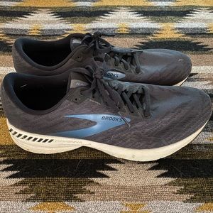 Brooks ravenna 11